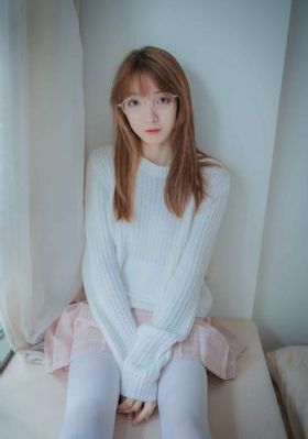 欧美百合在线观看_高清完整版高清视频观看