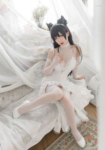 qq皮肤欧美范女大图_HD在线观看完整版